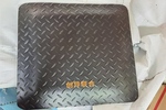 抗疲劳脚垫橡胶表面可以定制加印logo吗？