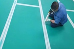 钢板地面固定防静电橡胶卷材地板担心双面胶粘合力不够？